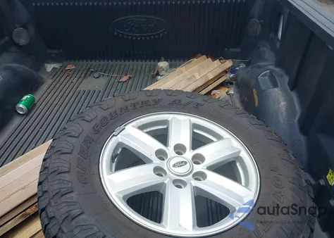 2022 Ford F-150 Xlt z USA, uszkodzony, nr VIN 1FTEW1EP0NKE44247